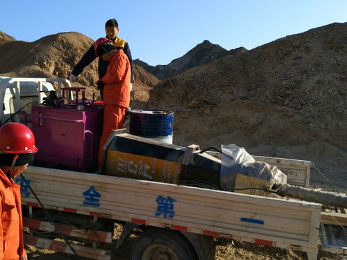 土石方开采石料加工 硬石开采难不倒，顶石机口碑厂家助力高效生产